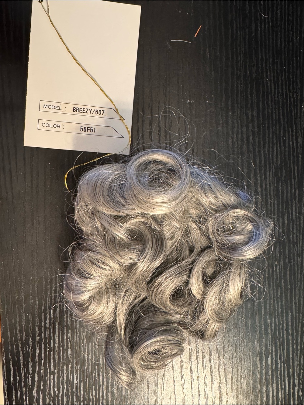Pierre Breezy/607 Hairpiece Synthetic
Curly Clip-In Gray